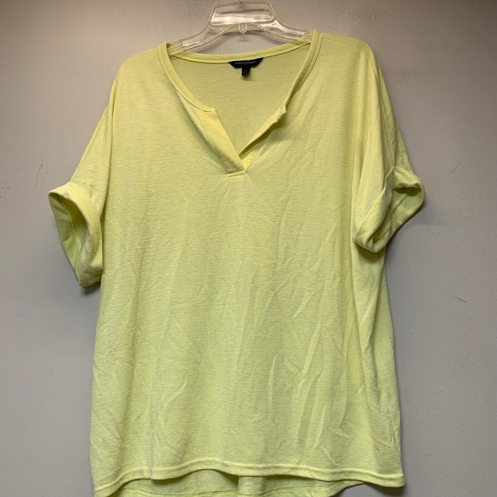 Banana Republic Split Neck Top Womens L Yellow Excellent Cuffed Short Sleeve